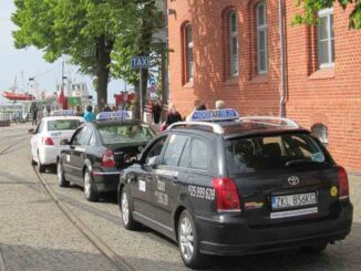 Consejos para usar taxis y servicios tipo Uber de forma económica en Polonia